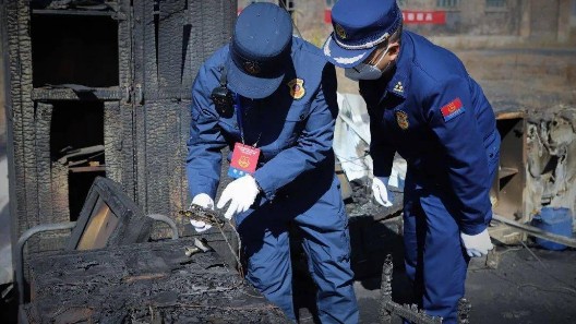 勘查箱百科⑥|：火灾勘查箱+火场勘验服一站式解决方案